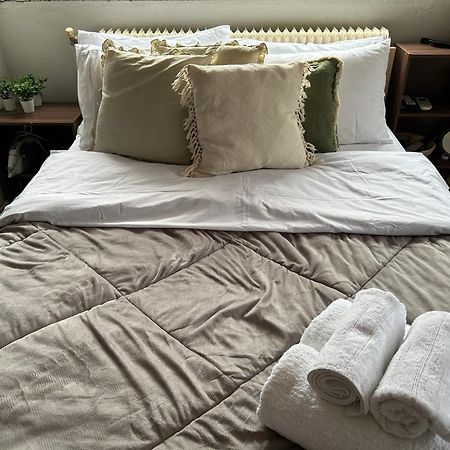 City Center Apartment سيرس المظهر الخارجي الصورة