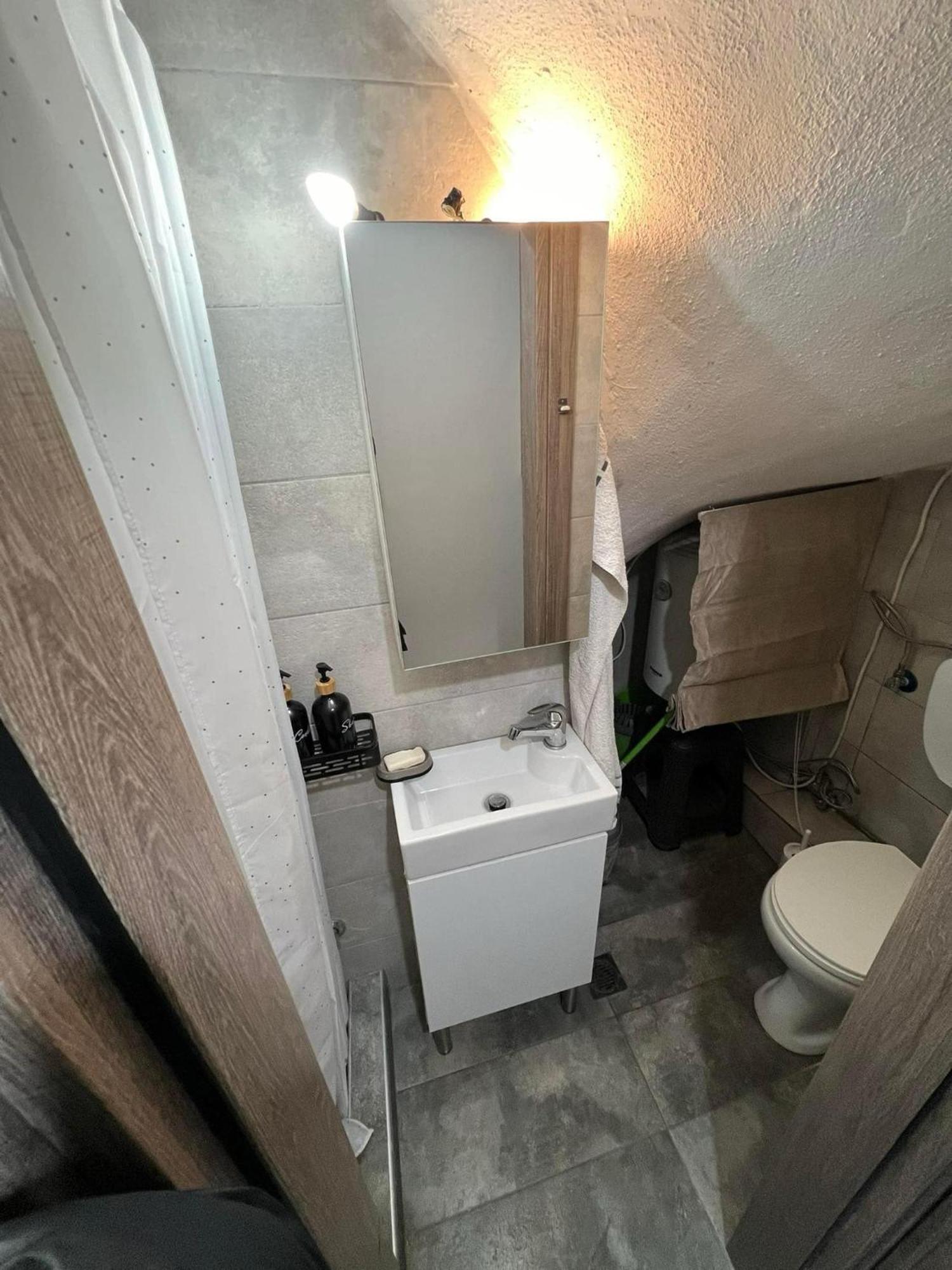 City Center Apartment سيرس المظهر الخارجي الصورة