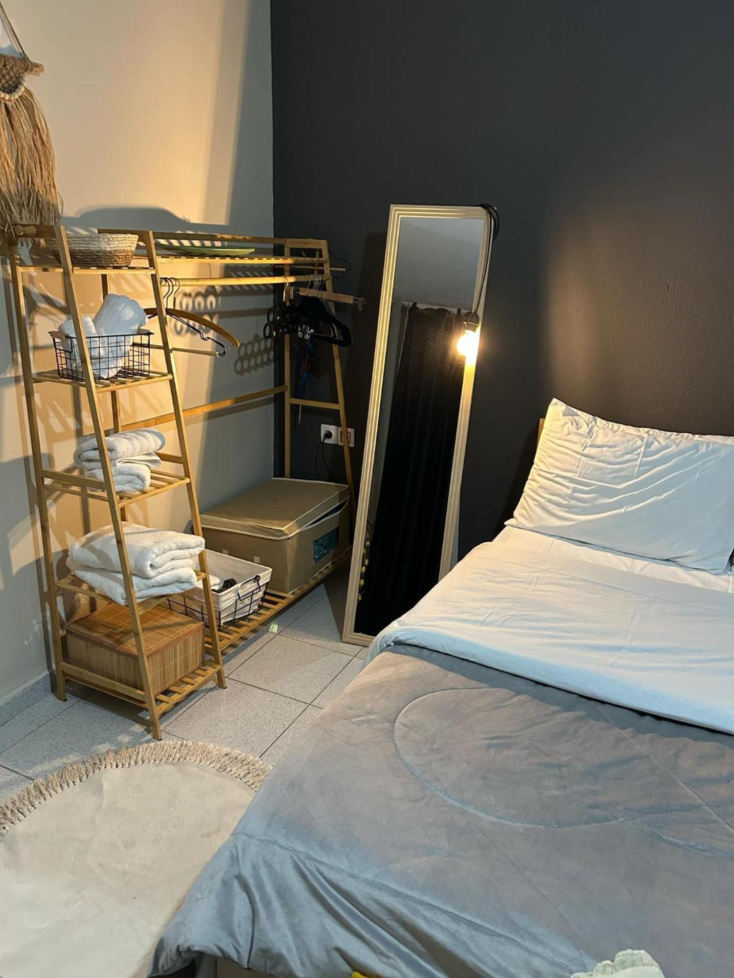 City Center Apartment سيرس المظهر الخارجي الصورة